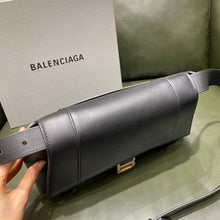 Load image into Gallery viewer, Balenciaga