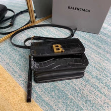 Load image into Gallery viewer, Balenciaga