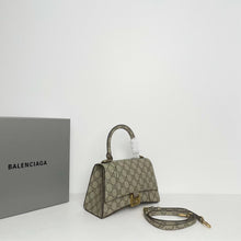 Load image into Gallery viewer, Gucci × Balenciaga